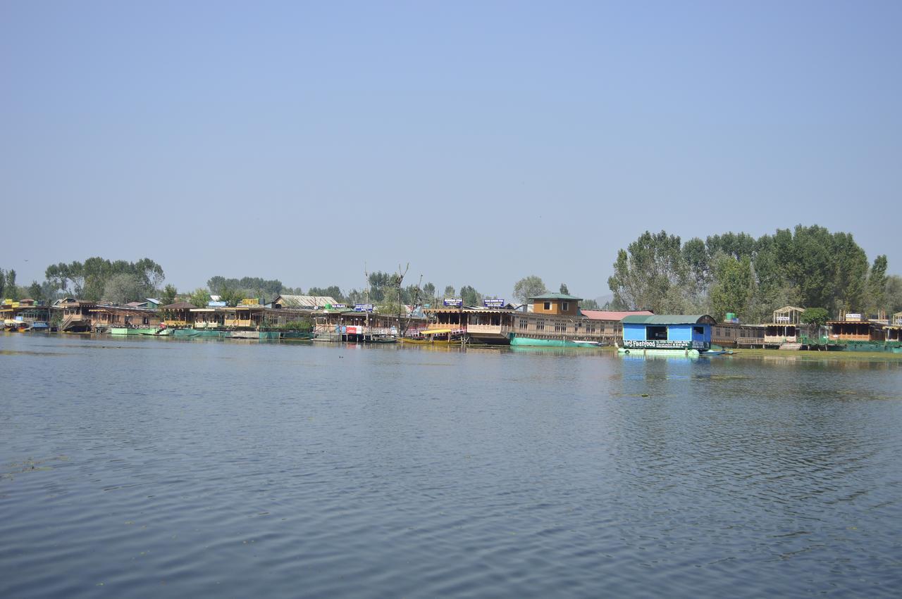 Lake Palace Group Of House Boats Srīnagar Exteriör bild
